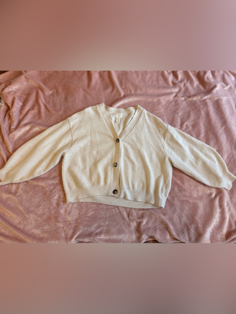 H&M Cream V-Neck Button Cardigan Sweater